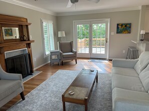 Smart TV, mesa de ping pong