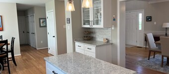 Charming 4-bedroom House on beautiful farm in Clear Brook with lovely views