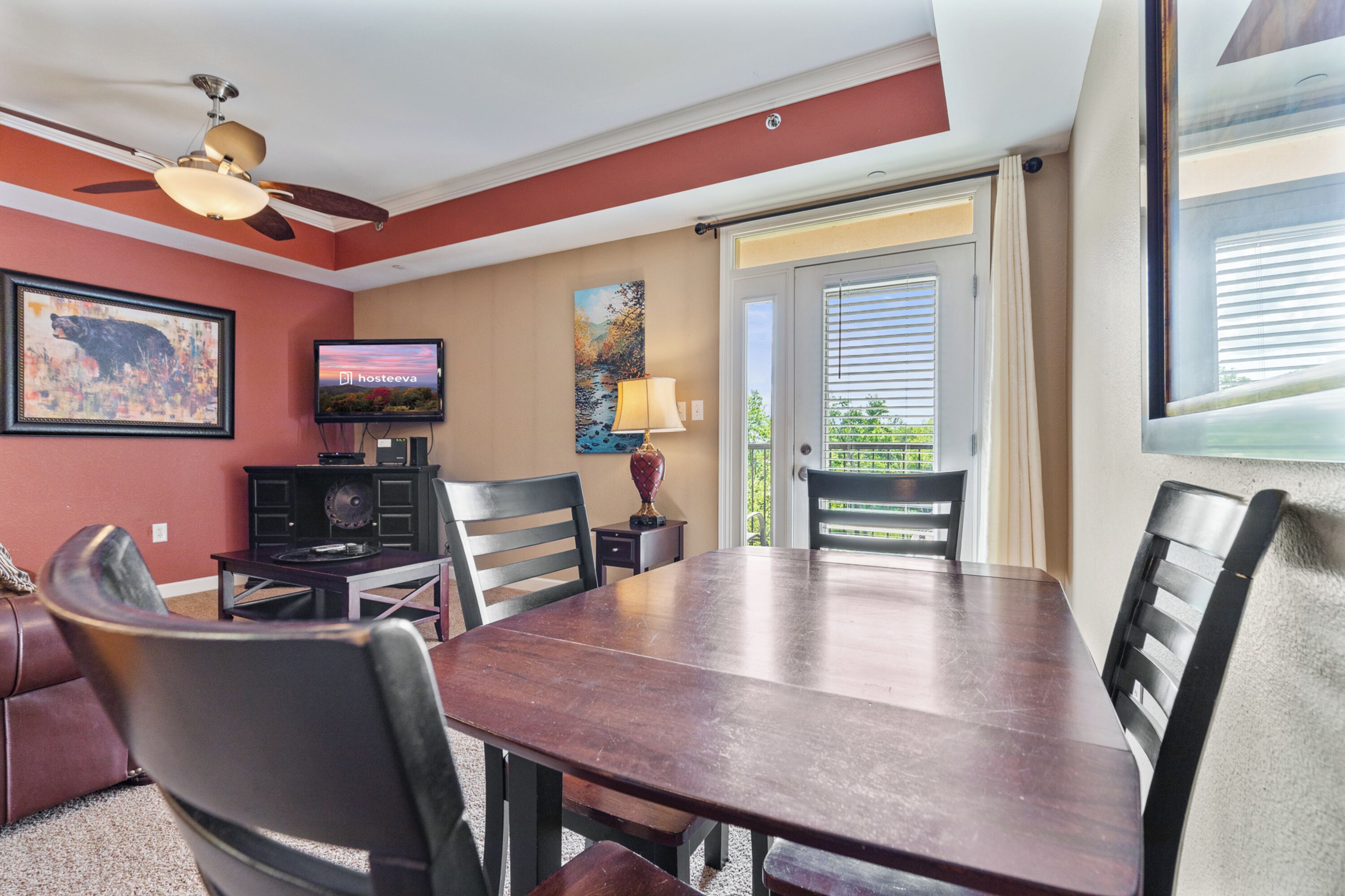 Family Condo, 1 Bedroom, Non Smoking | In-room dining