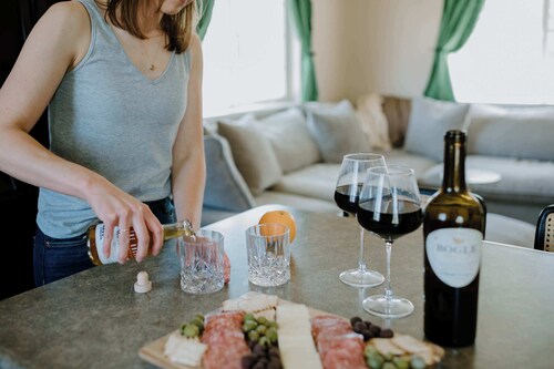 steps to downtown, 4 bedrooms, close to SCSU