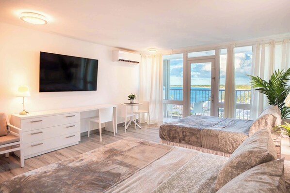 1 habitación, escritorio, tabla de planchar con plancha y wifi 