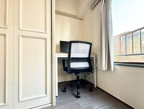 Interior - Remote Work Room Near Shinjuku/Shibuya (新宿区)