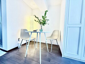 تناول الطعام