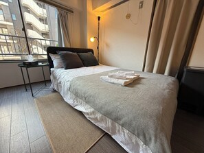 1 غرفة نوم ومكتب ومكواة/لوح كي وواي فاي