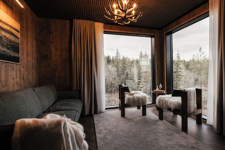SkyView Igloo Resort & Spa