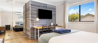 Castle Bay Room - 5 @ Observatory Guesthouse