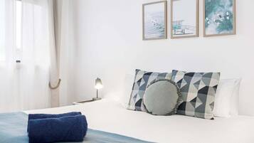 1 quarto, escrivaninha, ferros/tábuas de passar roupa, Wi-Fi