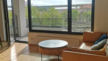 Apartment, 1 Schlafzimmer, barrierefrei, Raucher | Wohnzimmer
