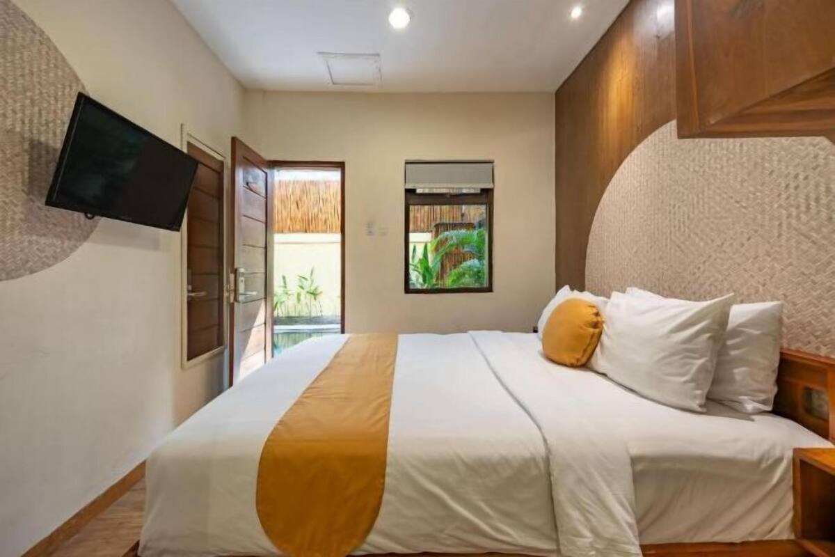 1 bedroom, desk, laptop workspace, free WiFi
