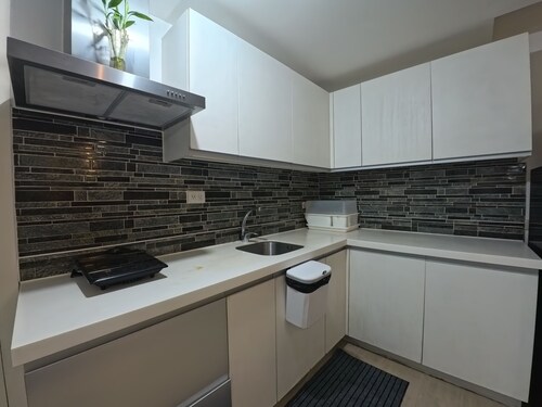 Luxury 2BR 2BA - Azure Urban Resort Residences