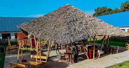 Dream Stay Lodge and Restaurant