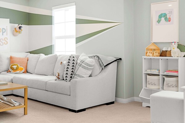 Ferienhaus (4 Bedrooms) | Wohnbereich | 43-Zoll-Flachbildfernseher mit Satellitenempfang