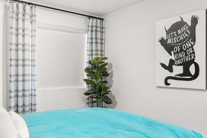 Ferienhaus (4 Bedrooms) | 4 Schlafzimmer, Schreibtisch, laptopgeeigneter Arbeitsplatz