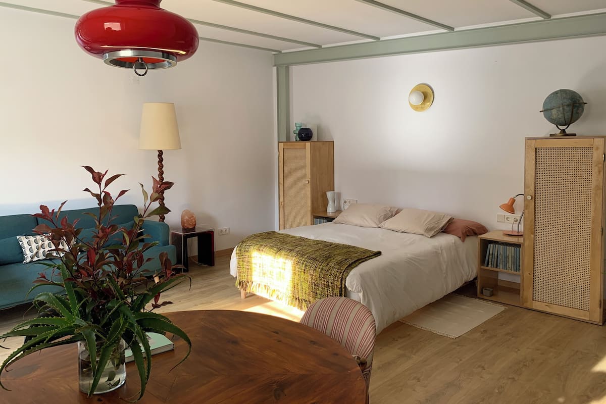 Deluxe appartement, uitzicht op tuin | 1 slaapkamer, gratis wifi