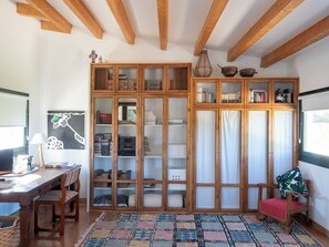 Deluxe Suite, Balcony, Ocean View | 1 bedroom, free WiFi