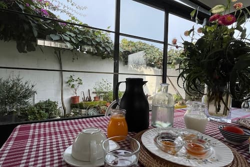 Esmorzar diari continental gratuït
