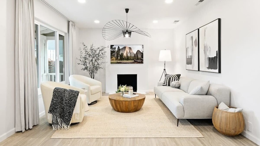 @ Marbella Lane - 3BR Designer Near Valley Fair