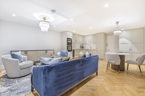 Apartment | 3 bedrooms, Internet