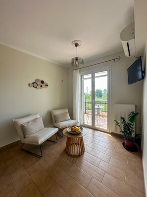 Apartment, Smoking | 2 bedrooms