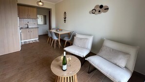 House, Smoking | 2 bedrooms
