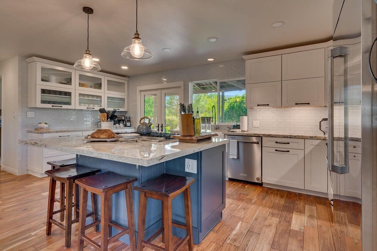 하우스 (4 Bedrooms) | 전용 주방 | 냉장고, 전자레인지, 오븐, 식기 세척기