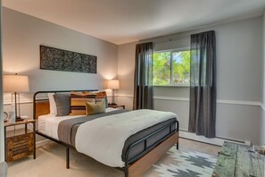 Ferienhaus (4 Bedrooms) | 4 Schlafzimmer, laptopgeeigneter Arbeitsplatz, Bügeleisen/Bügelbrett