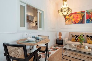 Dining - Exclusive apartment in Seville center. Francos VIII (Seville)