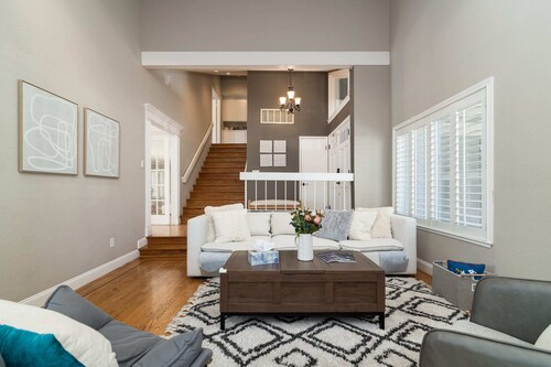 @ Marbella Lane - Blissful 4BR Home w/ Pool in SJ