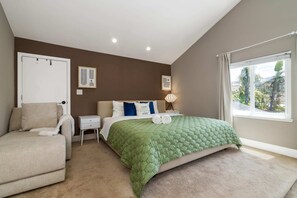 House (4 Bedrooms) - @ Marbella Lane - Blissful 4BR Home w/ Pool in SJ (San Jose)