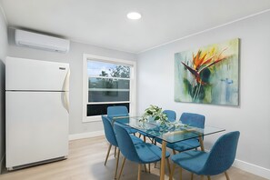 Front of property - @ Marbella Lane - Spacious 2BR Home Near Westgate  (San Jose)