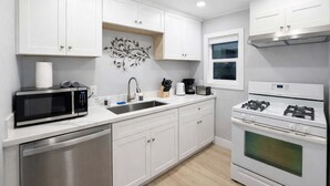 Unclassified image, 2 of 22, button - @ Marbella Lane - Spacious 2BR Home Near Westgate  (San Jose)