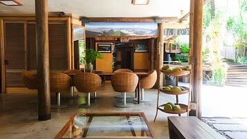 Exclusive Villa | Outdoor dining