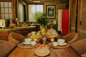 เอ็กซ์คลูซีฟวิลล่า | ร้านอาหาร