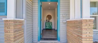 @ Marbella Lane - 4BR Near Morongo Casino & Outlet Ldry+p