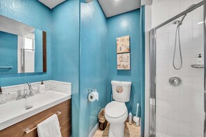 Interior - @ Marbella Lane - 4BR Near Morongo Casino & Outlet Ldry+p (Cabazon)