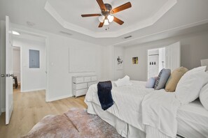 3 chambres, bureau, fer et planche à repasser, Wi-Fi gratuit