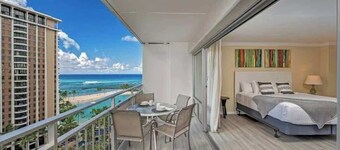 @ Marbella Lane - Ocean Marina View Ilikai Hotel