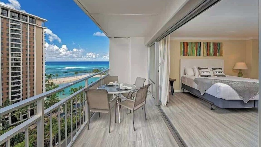 @ Marbella Lane - Ocean Marina View Ilikai Hotel