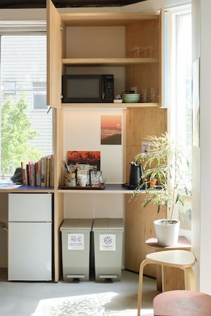 Dormitório compartilhado clássico, em dormitório misto (Capsule, 3rd-4th Floor, 1 Bed) | Área de estar