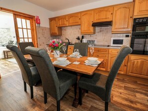 Lavastoviglie, pentole/stoviglie/utensili