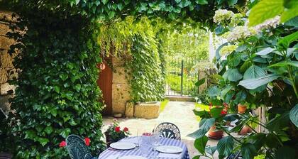 Charming bed & breakfast with WiFi and AC in lovely Bragança