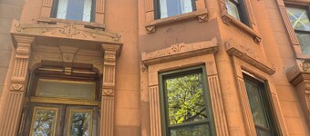 Spacious 4-bedroom newly renovated Brooklyn brownstone house steps from subway