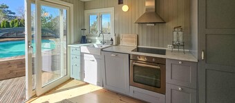 Beautiful home in Gressvik