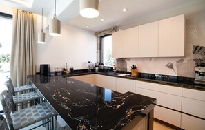 Fridge, oven, dishwasher, coffee/tea maker - Lovely home in Rovinj with sauna (Rovinj)