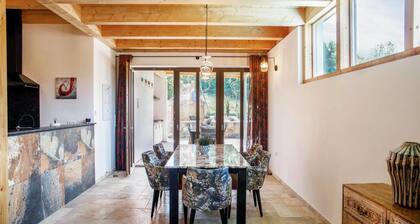 Gorgeous home in Ehrenhausen