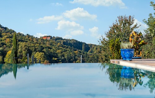 Gorgeous home in Ehrenhausen