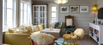 Nydelig hjem i Runde med WiFi