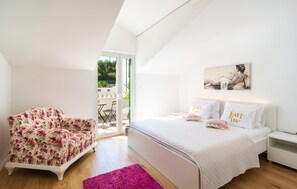 2 bedrooms, free WiFi