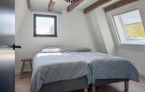 4 bedrooms, free WiFi