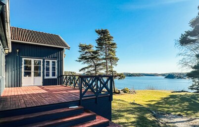 5 bedroom lovely home in Tanumshede